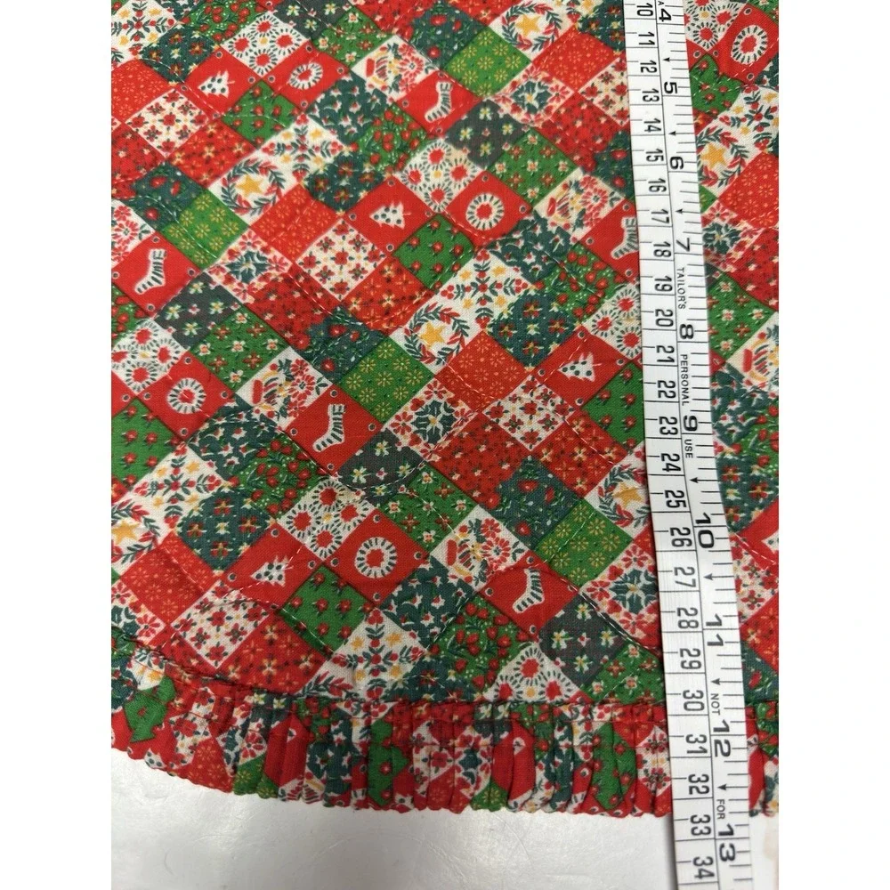 Vintage Christmas Quilted Oval Placemats Set 4 Patchwork Ruffle Holiday